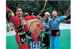 德夯大峽谷 一、二、三代苗鼓王同臺(tái)獻(xiàn)藝